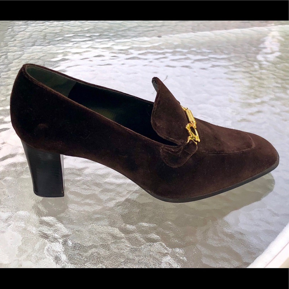 NIB Bruno Magli Brown Velvet Heeled Loafers - Picture 8 of 8